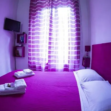 La Casa Del Conte By Francigena Apartament