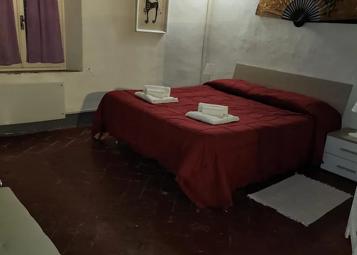 La Casa Del Conte By Francigena * Siena